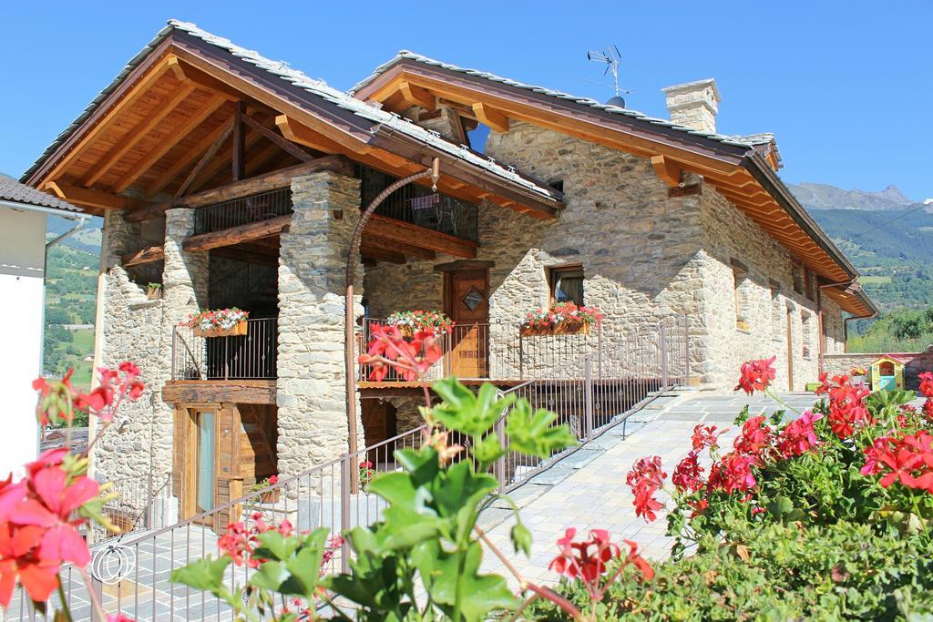 Ferienwohnung Souvenir De Tsaneli Roisan Exterior foto